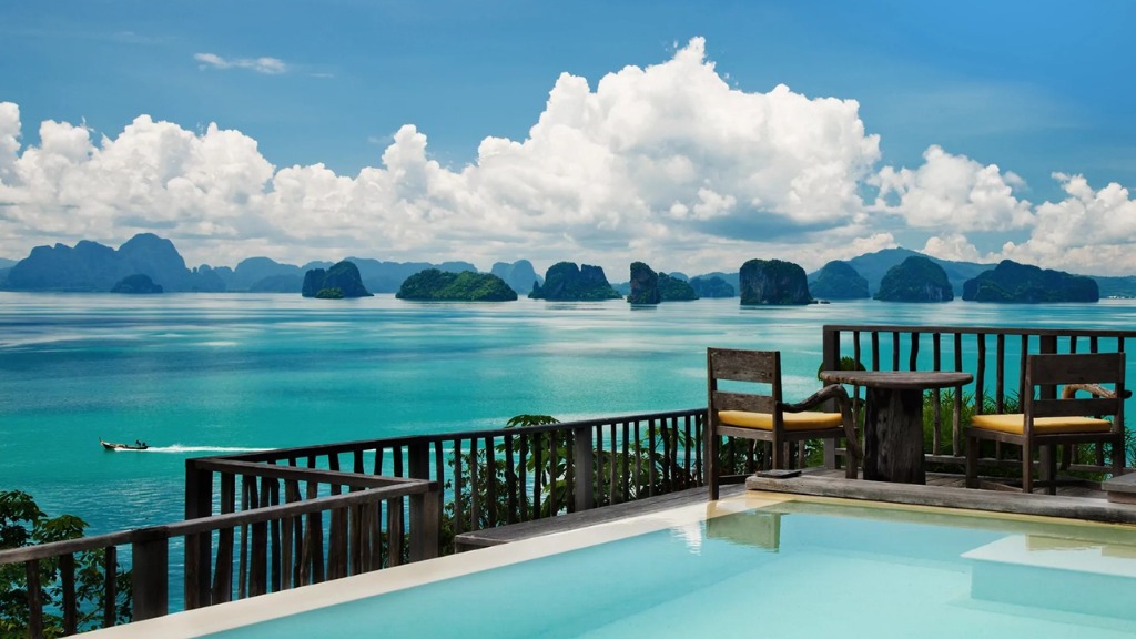 Luxury Hotels and Resorts in Phuket 